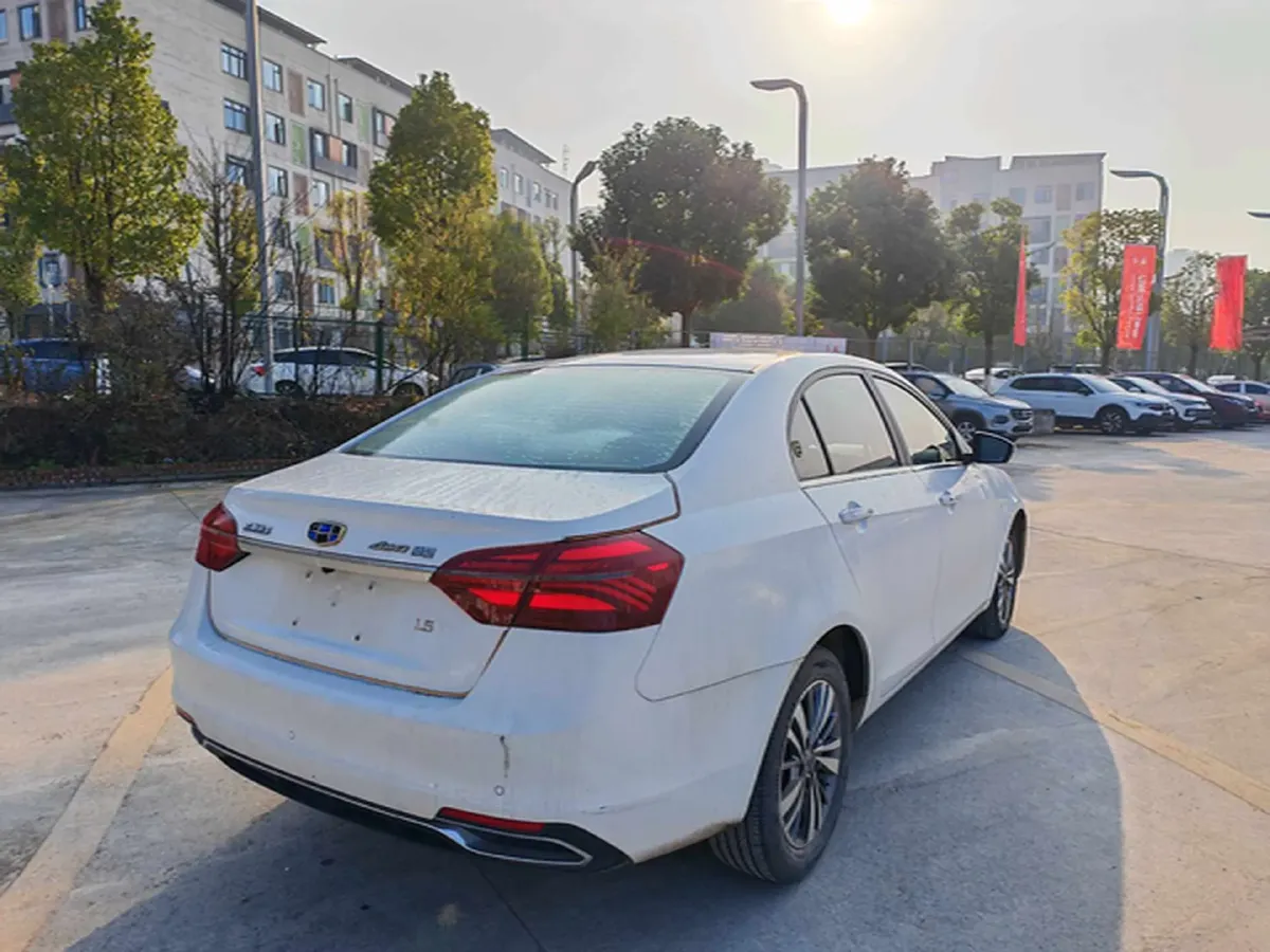 2018 Geely Emgrand 1.5L 109HP L4 5MT,autocango,china used car exporter,china ev exporter,chinese used car exporter,chinese used ev exporter