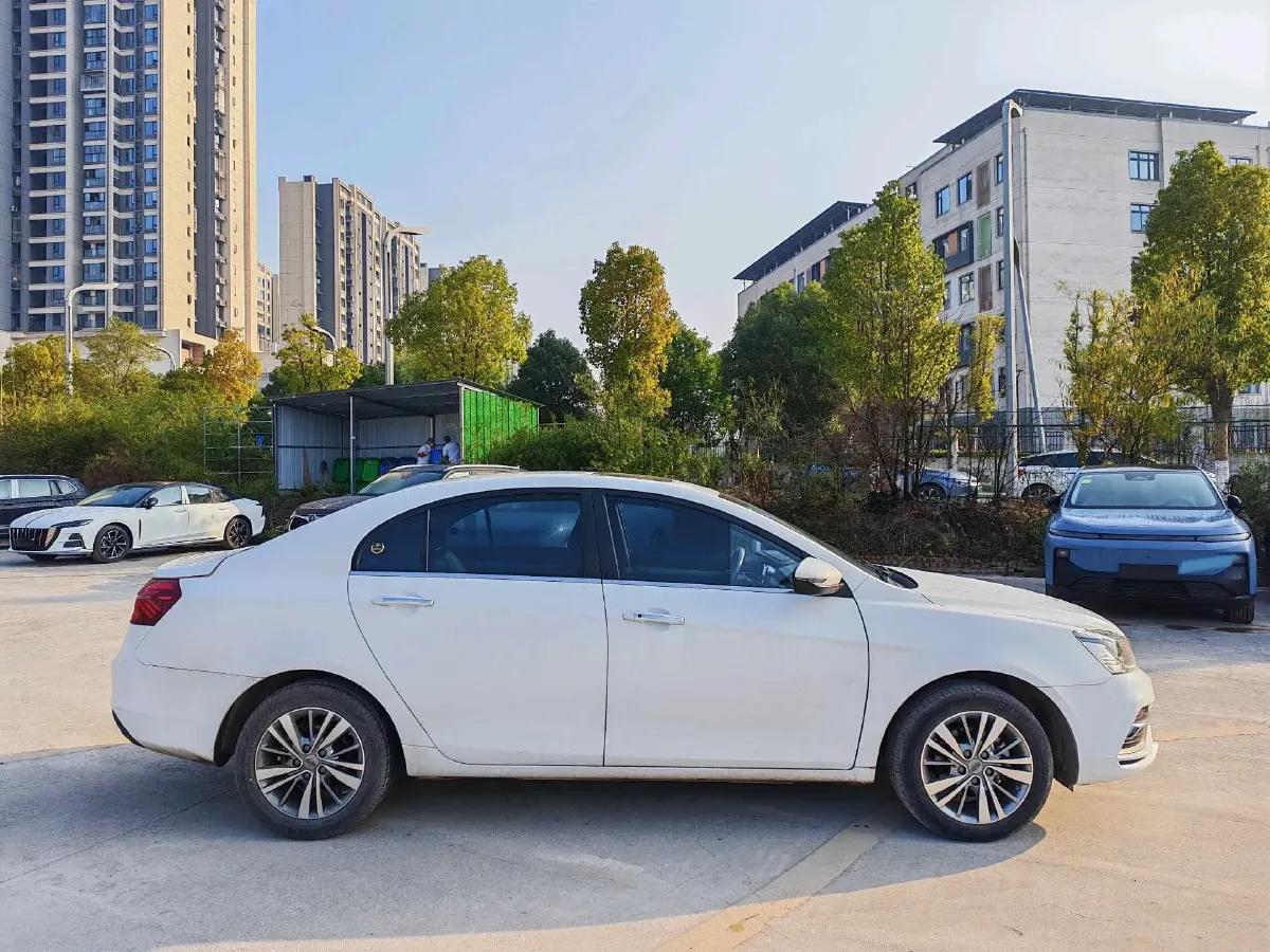 2018 Geely Emgrand 1.5L 109HP L4 5MT,autocango,china used car exporter,china ev exporter,chinese used car exporter,chinese used ev exporter