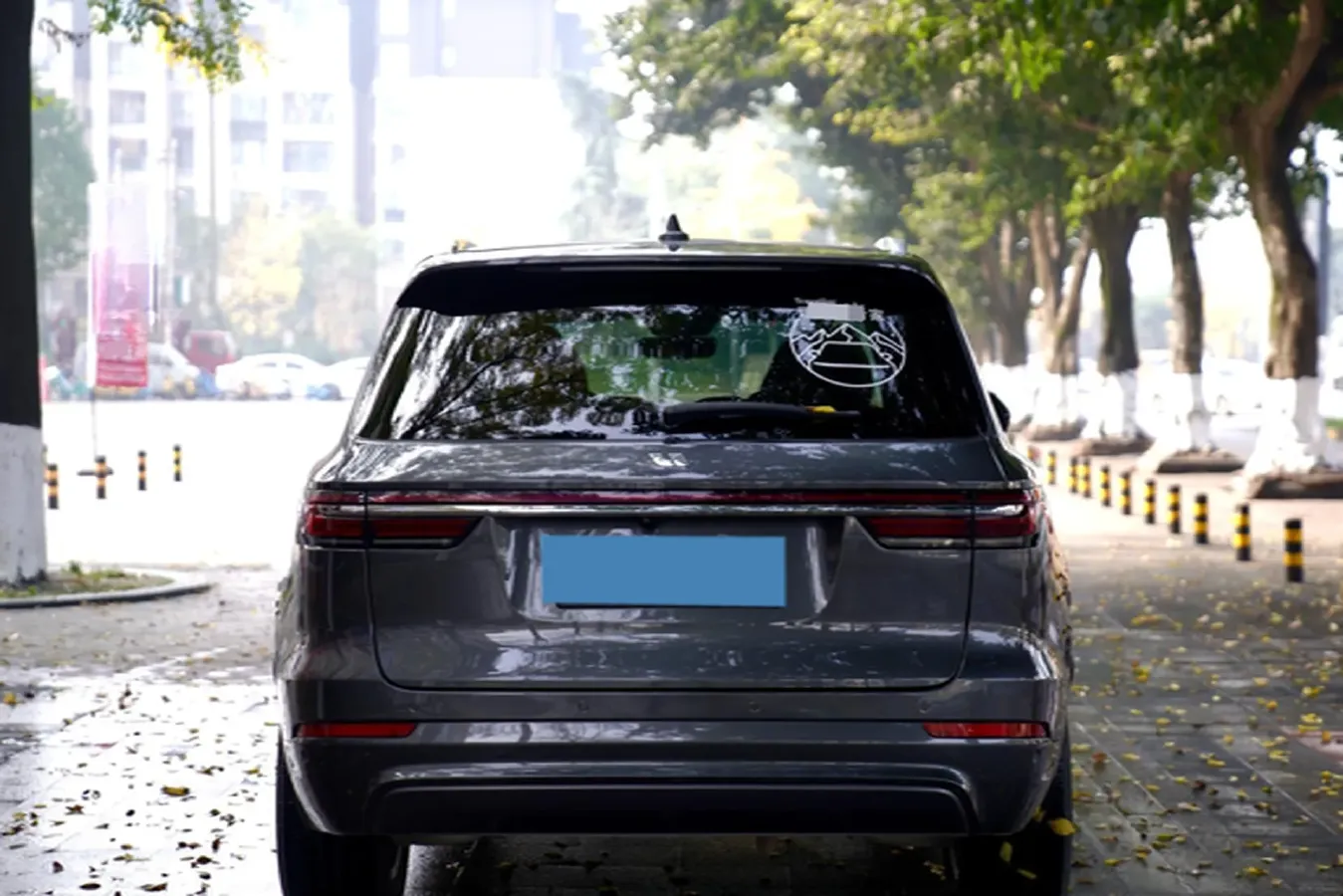 2020 Li ONE Range Extended 131HP REEV 40.5KWH,autocango,china used car exporter,china ev exporter,chinese used car exporter,chinese used ev exporter