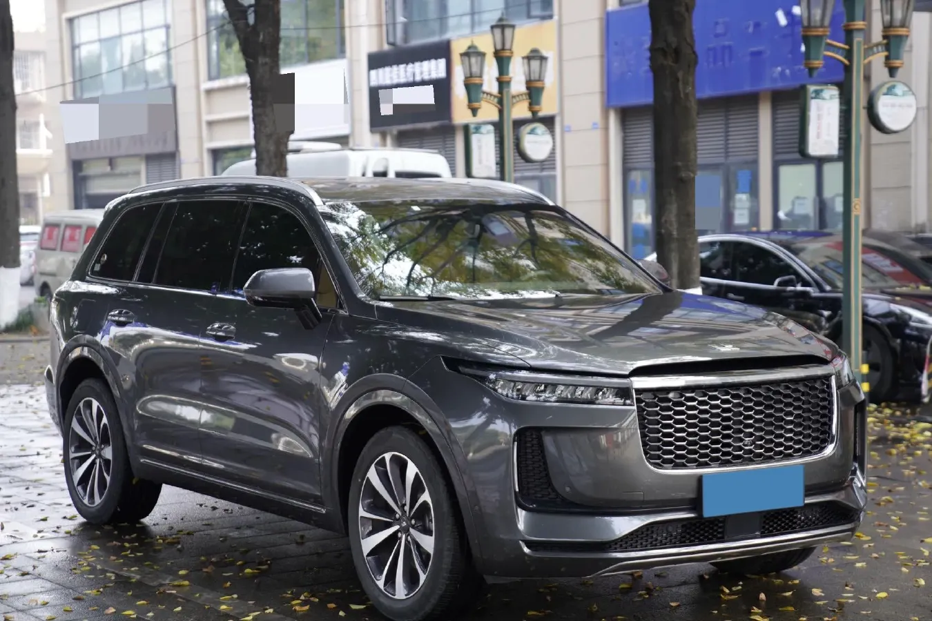 2020 Li ONE Range Extended 131HP REEV 40.5KWH,autocango,china used car exporter,china ev exporter,chinese used car exporter,chinese used ev exporter