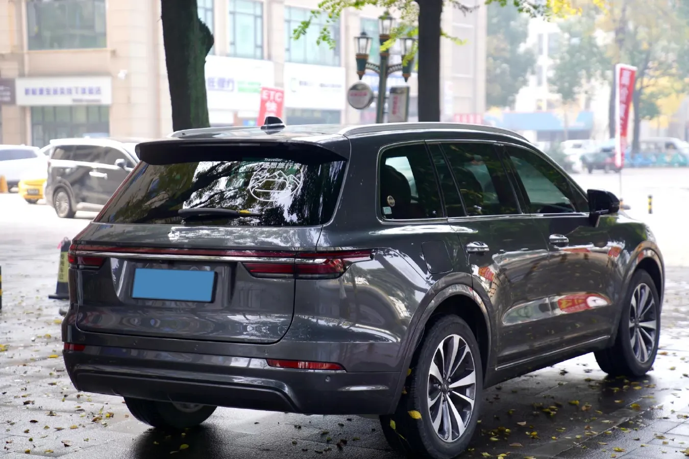 2020 Li ONE Range Extended 131HP REEV 40.5KWH,autocango,china used car exporter,china ev exporter,chinese used car exporter,chinese used ev exporter