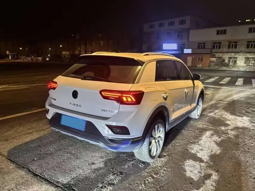 2021 Volkswagen T-Roc 1.4T 150HP L4 7DCT,autocango,china used car exporter,china ev exporter,chinese used car exporter,chinese used ev exporter