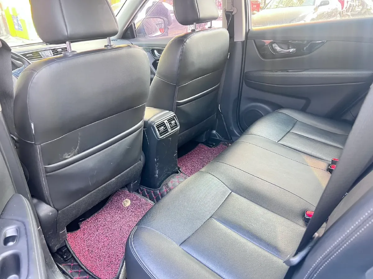 2020 Nissan X-Trail 2.0L 154HP L4 CVT,autocango,china used car exporter,china ev exporter,chinese used car exporter,chinese used ev exporter