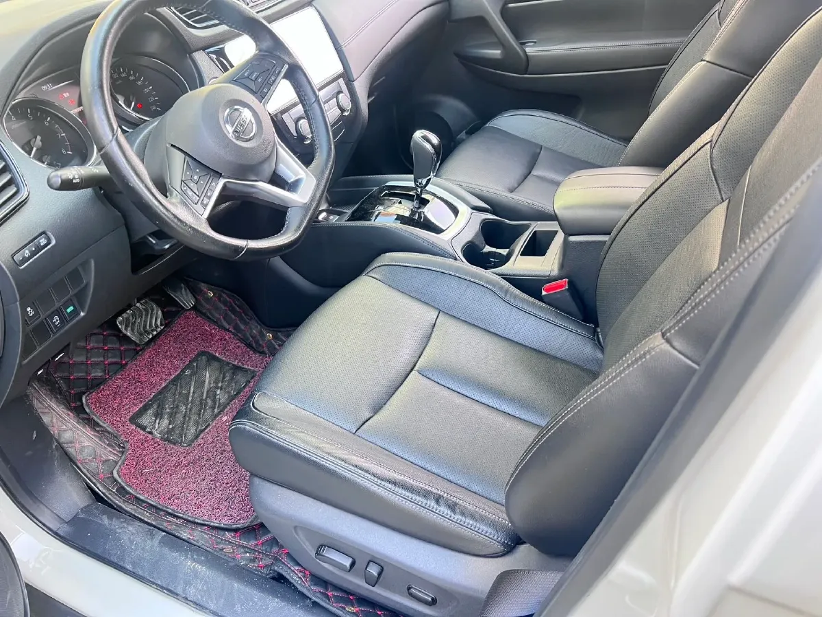 2020 Nissan X-Trail 2.0L 154HP L4 CVT,autocango,china used car exporter,china ev exporter,chinese used car exporter,chinese used ev exporter