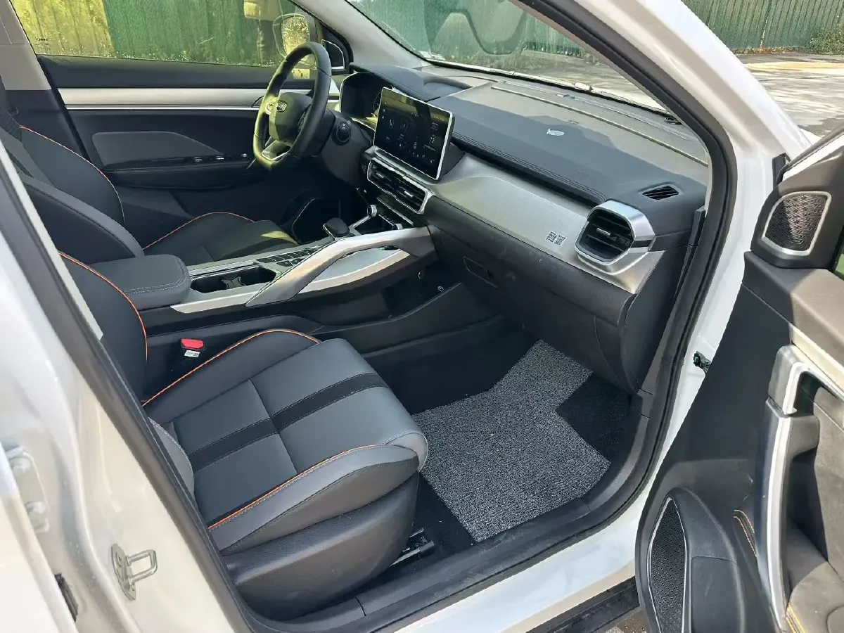 2023 Geely Coolray 1.5T 181HP L4 7DCT,autocango,china used car exporter,china ev exporter,chinese used car exporter,chinese used ev exporter