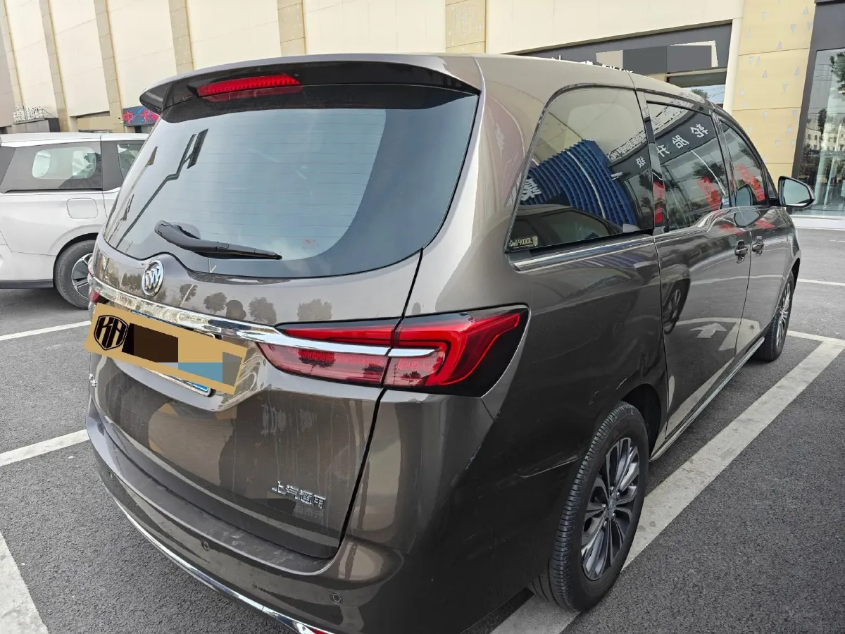 2023 Buick GL8 2.0T 237HP L4 9AT,autocango,china used car exporter,china ev exporter,chinese used car exporter,chinese used ev exporter