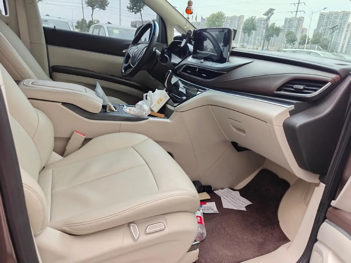 2023 Buick GL8 2.0T 237HP L4 9AT,autocango,china used car exporter,china ev exporter,chinese used car exporter,chinese used ev exporter