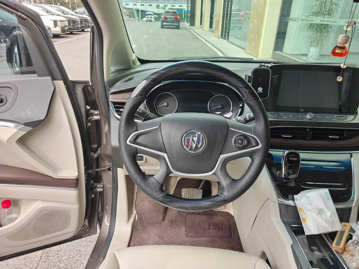 2023 Buick GL8 2.0T 237HP L4 9AT,autocango,china used car exporter,china ev exporter,chinese used car exporter,chinese used ev exporter