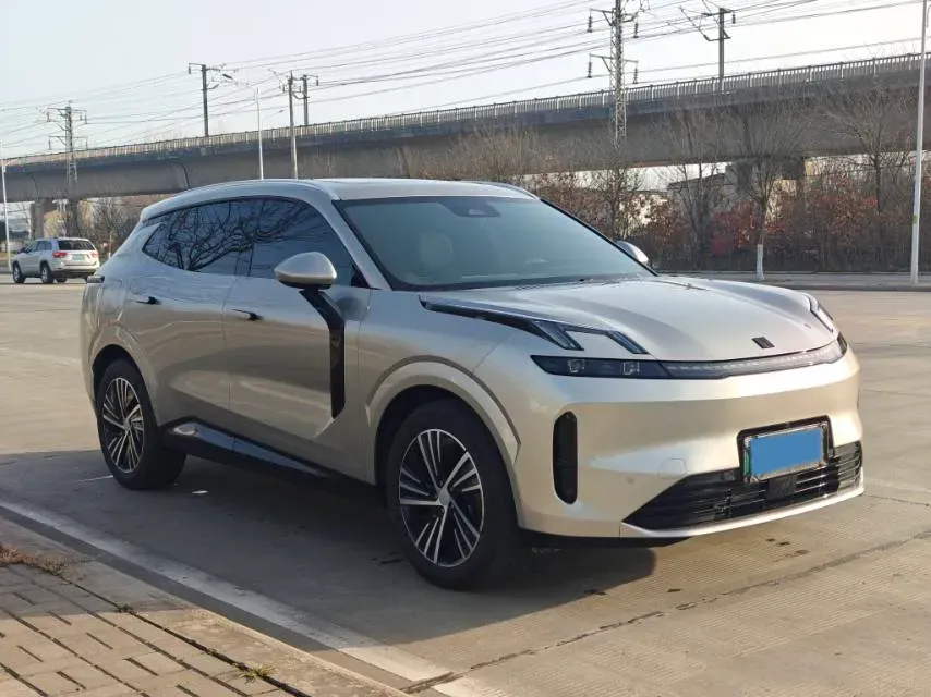 2025 LYNK&CO 08 EM-P 1.5T 163HP L4 3DHT PHEV 39.6/39.8KWH,autocango,china used car exporter,china ev exporter,chinese used car exporter,chinese used ev exporter