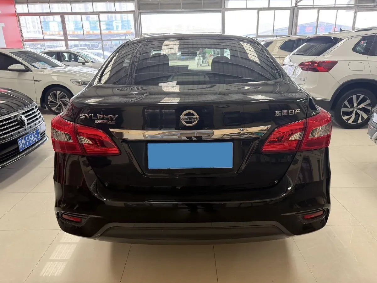 2022 Nissan Sylphy 1.6L 122HP L4 CVT,autocango,china used car exporter,china ev exporter,chinese used car exporter,chinese used ev exporter