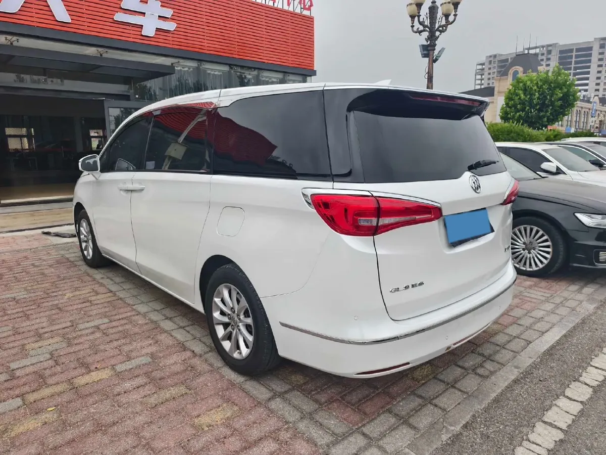 2018 Buick GL8 2.0T 260HP L4 6AT,autocango,china used car exporter,china ev exporter,chinese used car exporter,chinese used ev exporter