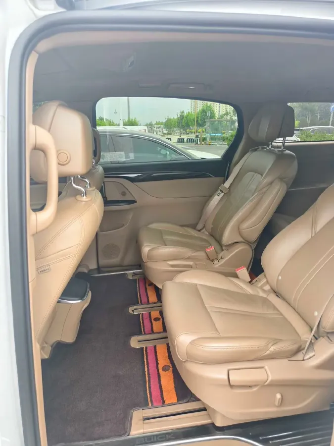 2018 Buick GL8 2.0T 260HP L4 6AT,autocango,china used car exporter,china ev exporter,chinese used car exporter,chinese used ev exporter