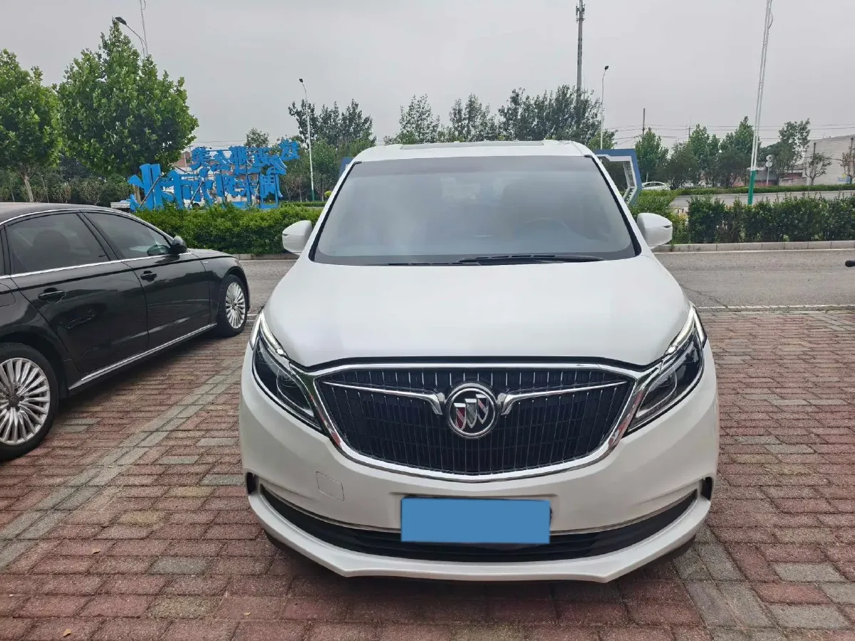 2018 Buick GL8 2.0T 260HP L4 6AT,autocango,china used car exporter,china ev exporter,chinese used car exporter,chinese used ev exporter