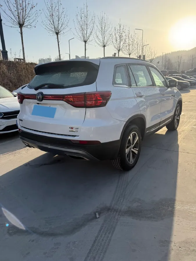 2020 ChangAn CS75 1.5T 178HP L4 6AT,autocango,china used car exporter,china ev exporter,chinese used car exporter,chinese used ev exporter