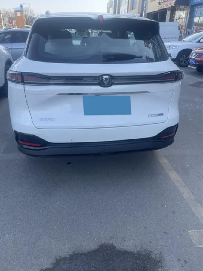 2025 ChangAn CS75 Plus 1.5T 192HP L4 8AT,autocango,china used car exporter,china ev exporter,chinese used car exporter,chinese used ev exporter