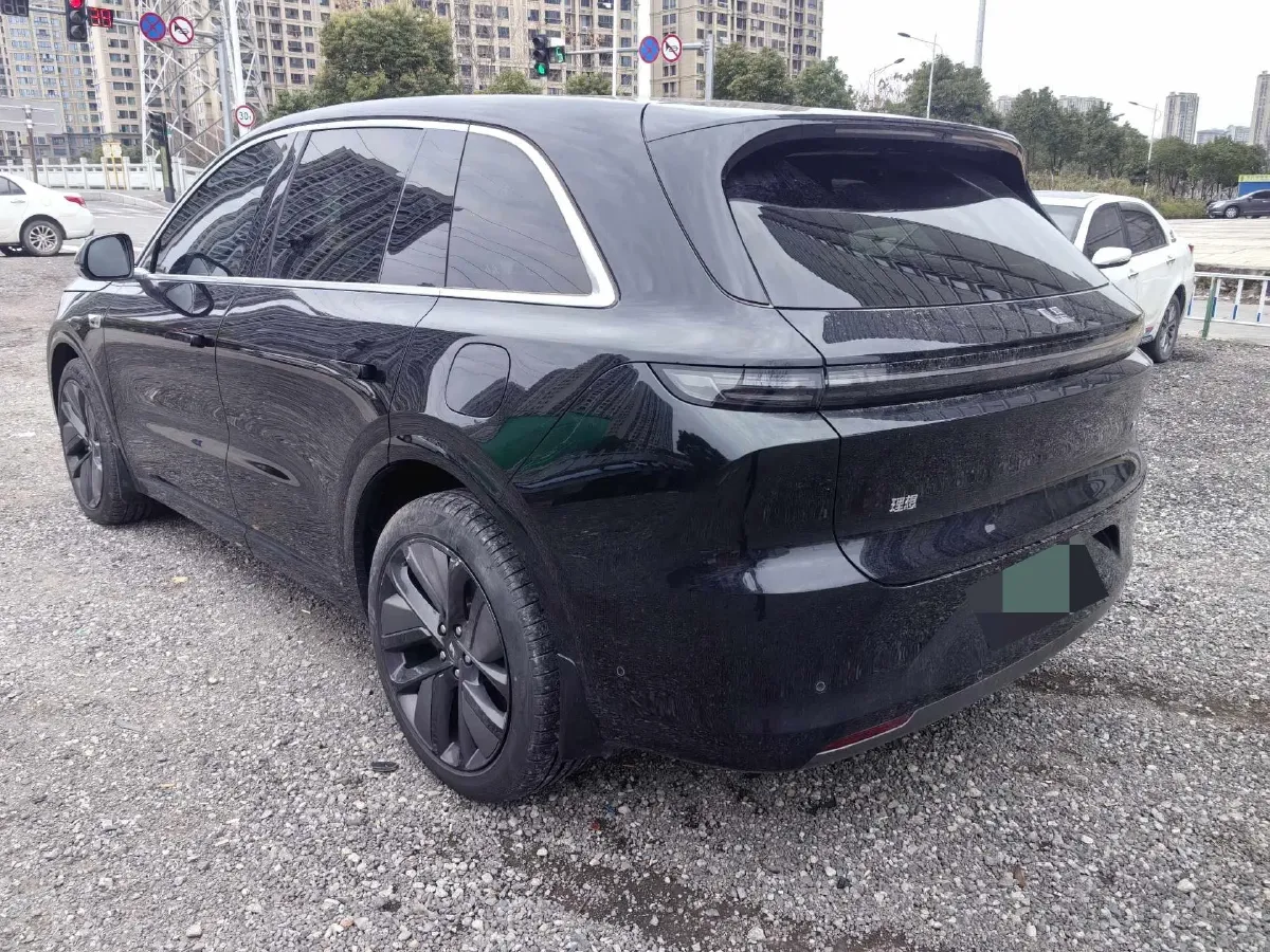 2024 Li L6 Range Extended 154HP L4 REEV 36.8KWH,autocango,china used car exporter,china ev exporter,chinese used car exporter,chinese used ev exporter