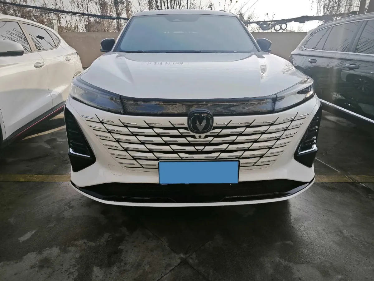 2026 ChangAn CS75 Plus 1.5T 192HP L4 8AT,autocango,china used car exporter,china ev exporter,chinese used car exporter,chinese used ev exporter