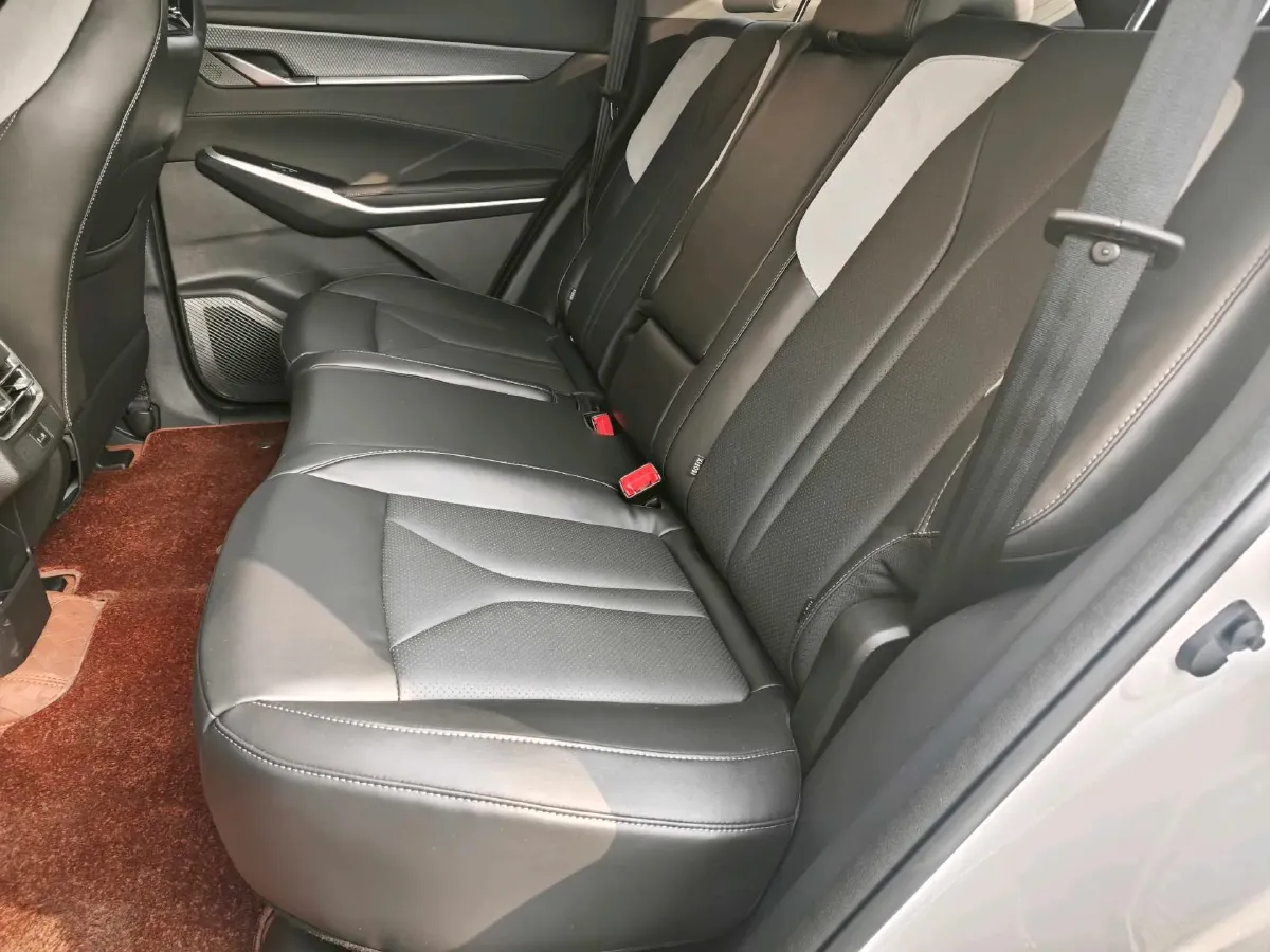 2026 ChangAn CS75 Plus 1.5T 192HP L4 8AT,autocango,china used car exporter,china ev exporter,chinese used car exporter,chinese used ev exporter