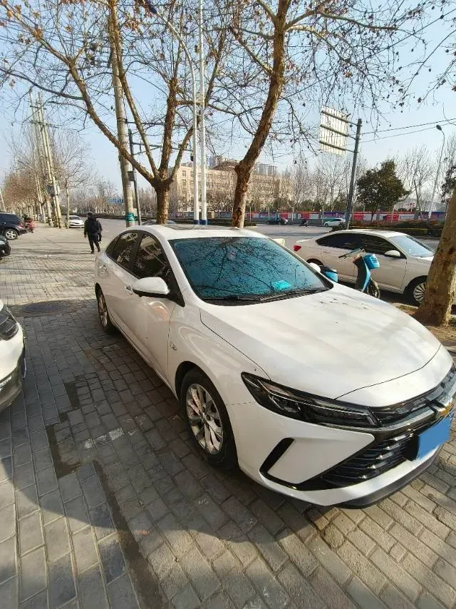 2024 Chevrolet Monza 1.5L 113HP L4 6DCT,autocango,china used car exporter,china ev exporter,chinese used car exporter,chinese used ev exporter