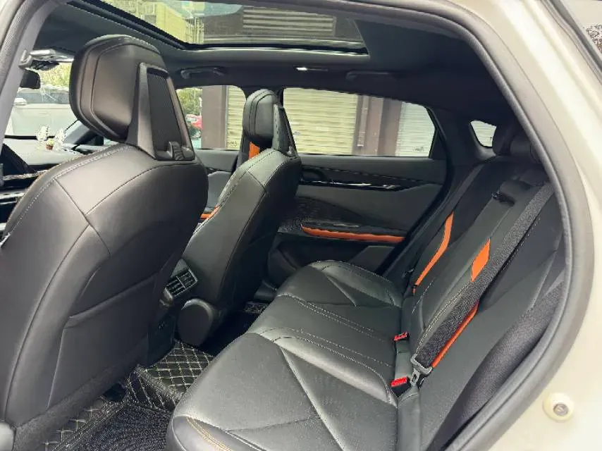 2022 ChangAn UNI-V 1.5T 188HP L4 7DCT,autocango,china used car exporter,china ev exporter,chinese used car exporter,chinese used ev exporter