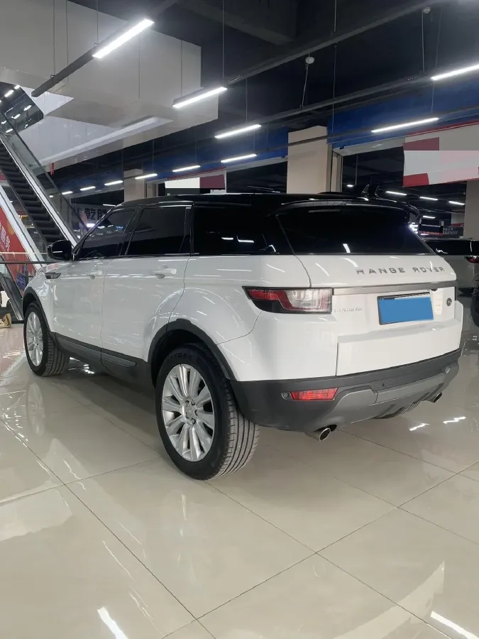2018 Land Rover Range Rover Evoque 2.0T 241HP L4 9AT,autocango,china used car exporter,china ev exporter,chinese used car exporter,chinese used ev exporter