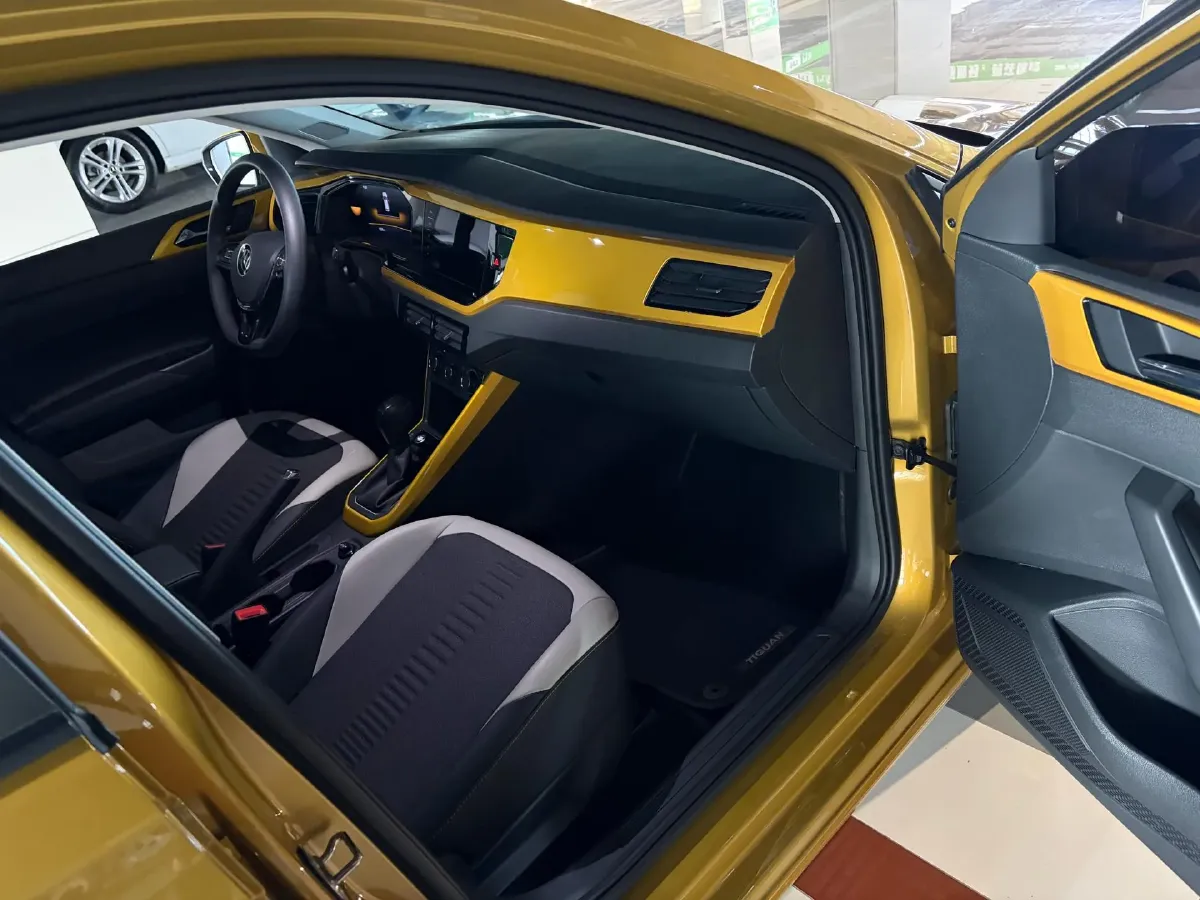 2023 Volkswagen Polo 1.5L 113HP L4 6AT,autocango,china used car exporter,china ev exporter,chinese used car exporter,chinese used ev exporter
