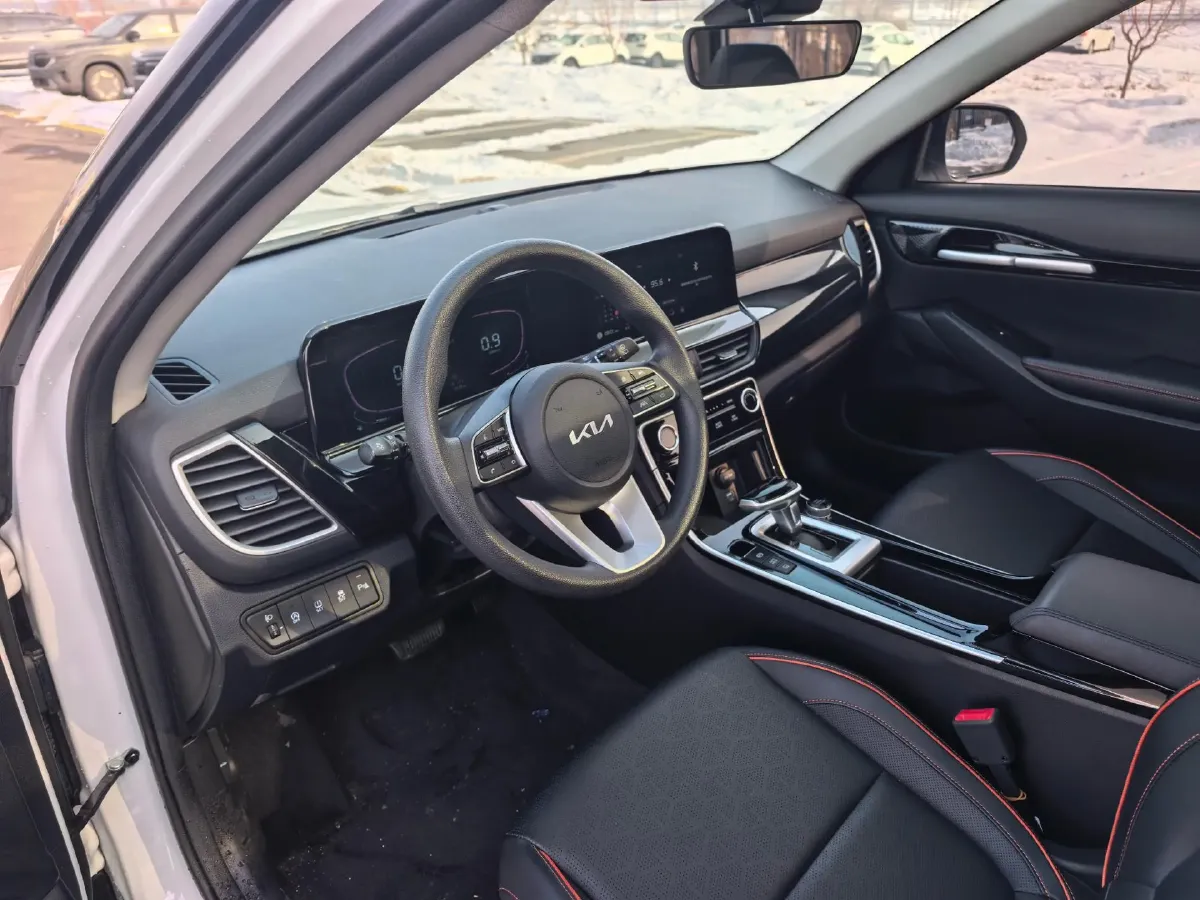 2023 Kia Seltos 1.5L 115HP L4 CVT,autocango,china used car exporter,china ev exporter,chinese used car exporter,chinese used ev exporter