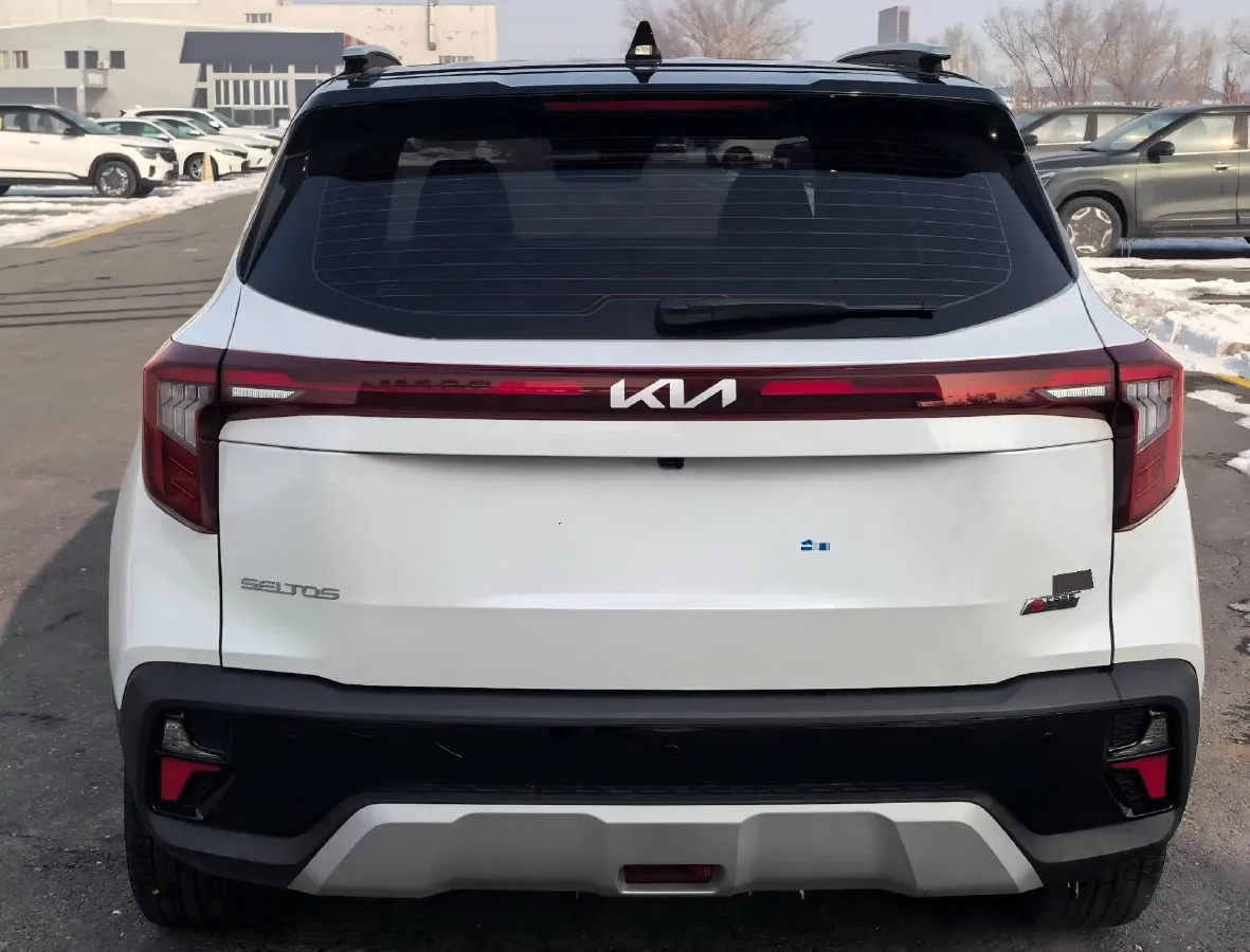 2023 Kia Seltos 1.5L 115HP L4 CVT,autocango,china used car exporter,china ev exporter,chinese used car exporter,chinese used ev exporter