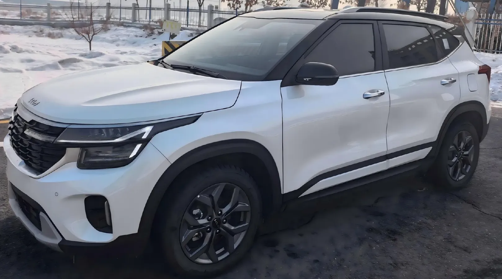 2023 Kia Seltos 1.5L 115HP L4 CVT,autocango,china used car exporter,china ev exporter,chinese used car exporter,chinese used ev exporter