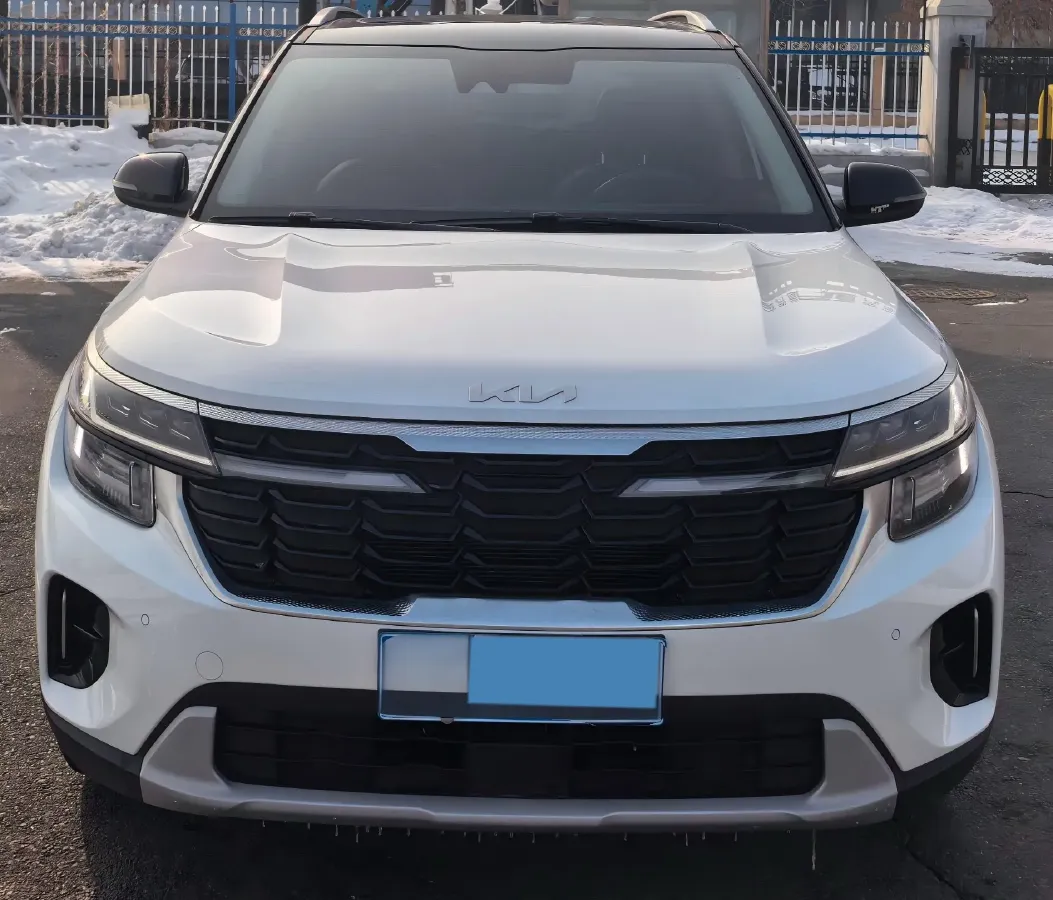 2023 Kia Seltos 1.5L 115HP L4 CVT,autocango,china used car exporter,china ev exporter,chinese used car exporter,chinese used ev exporter
