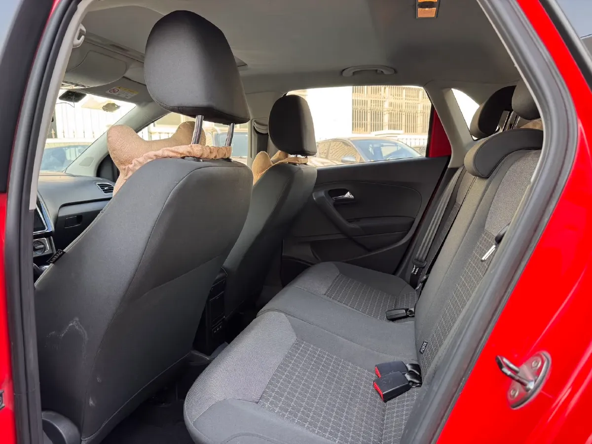 2016 Volkswagen Polo 1.6L 110HP L4 6AT,autocango,china used car exporter,china ev exporter,chinese used car exporter,chinese used ev exporter