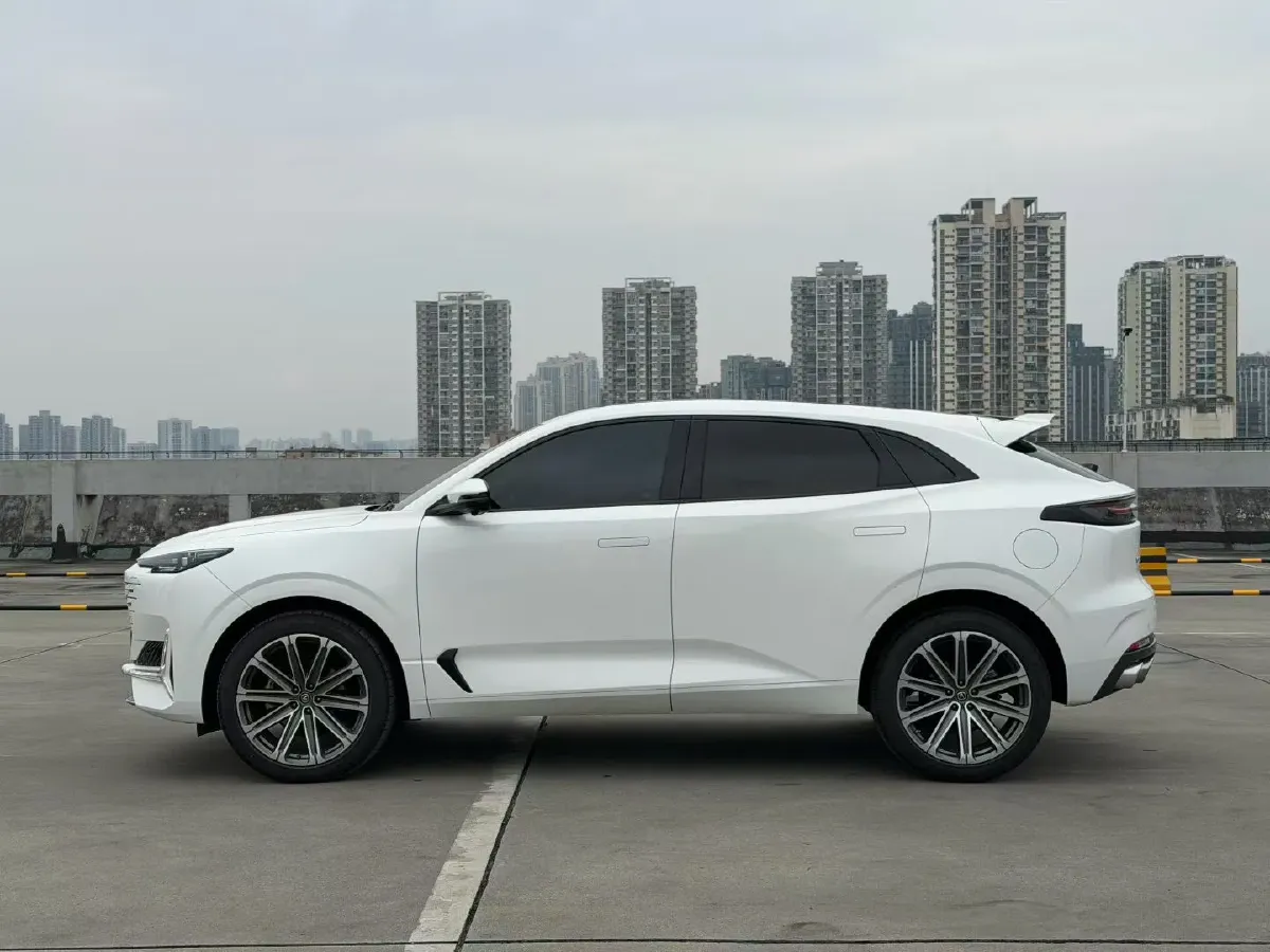 2021 ChangAn UNI-K 2.0T 233HP L4 8AT,autocango,china used car exporter,china ev exporter,chinese used car exporter,chinese used ev exporter
