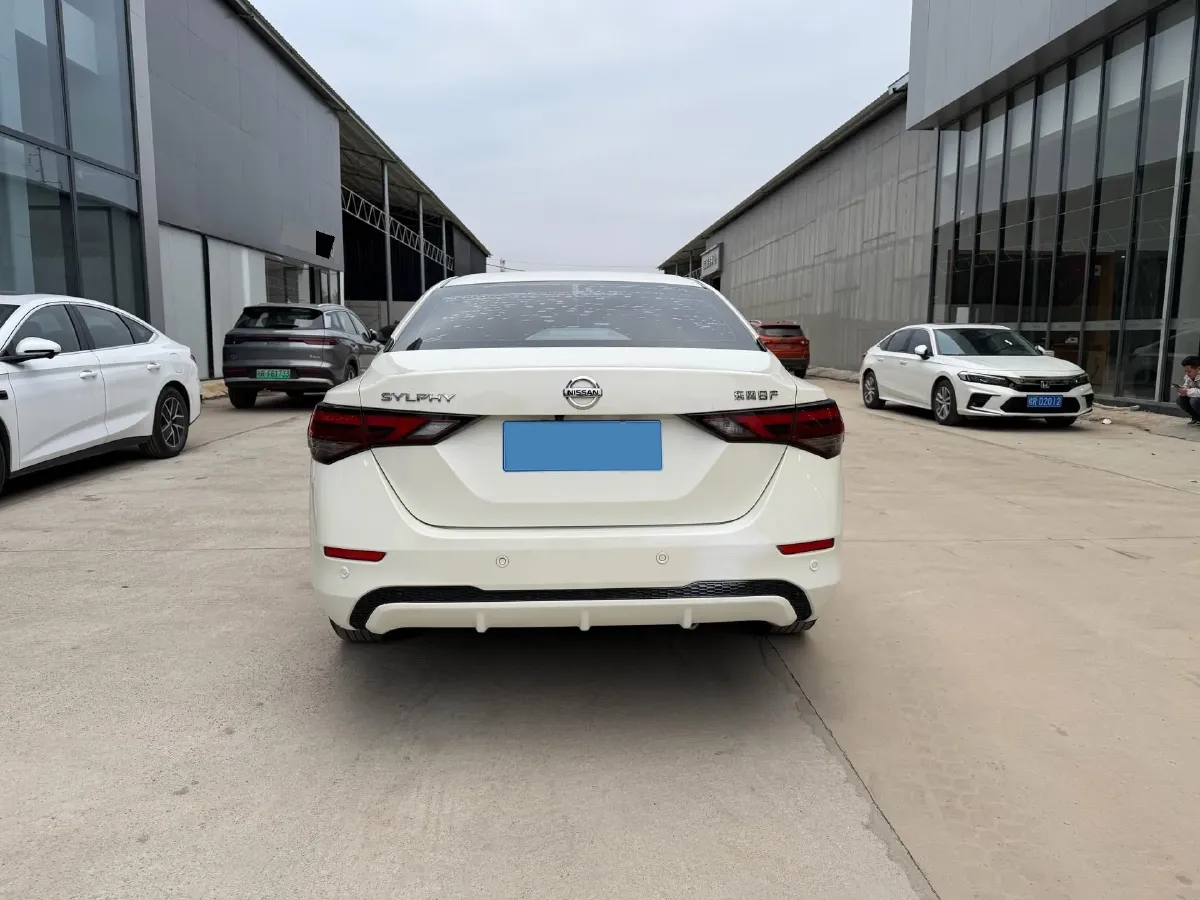 2022 Nissan Sylphy 1.6L 135HP L4 CVT,autocango,china used car exporter,china ev exporter,chinese used car exporter,chinese used ev exporter