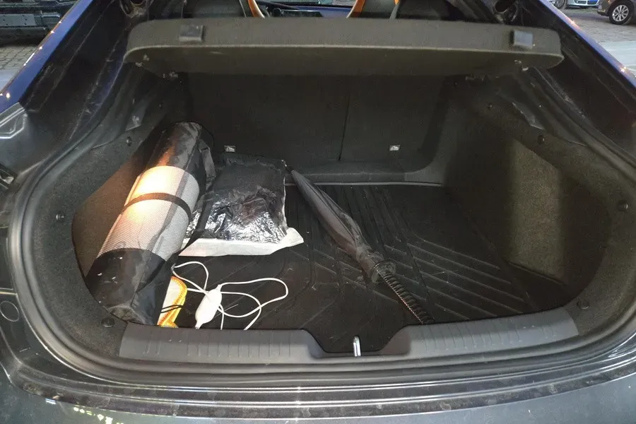 2024 ChangAn UNI-V 1.5T 188HP L4 7DCT,autocango,china used car exporter,china ev exporter,chinese used car exporter,chinese used ev exporter