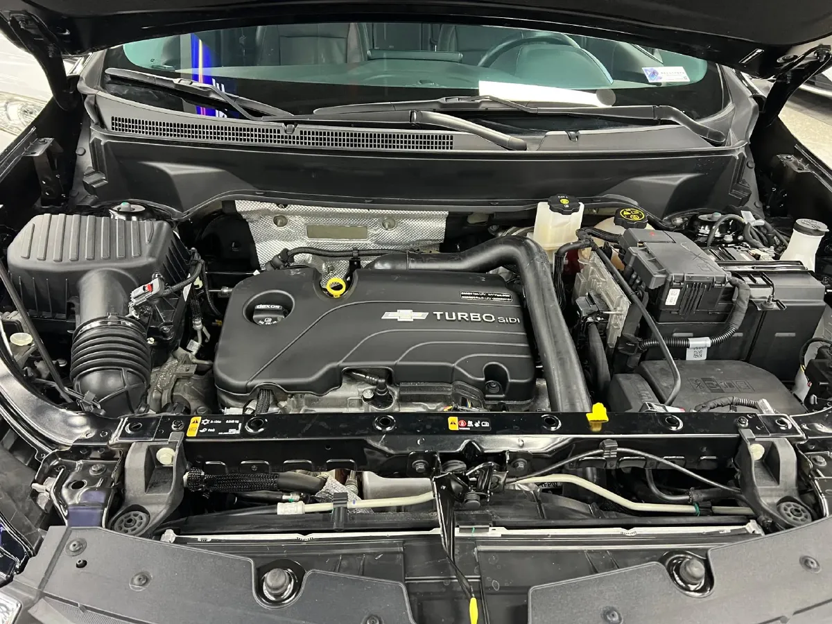 2022 Chevrolet Equinox 1.5T 169HP L4 6AT,autocango,china used car exporter,china ev exporter,chinese used car exporter,chinese used ev exporter