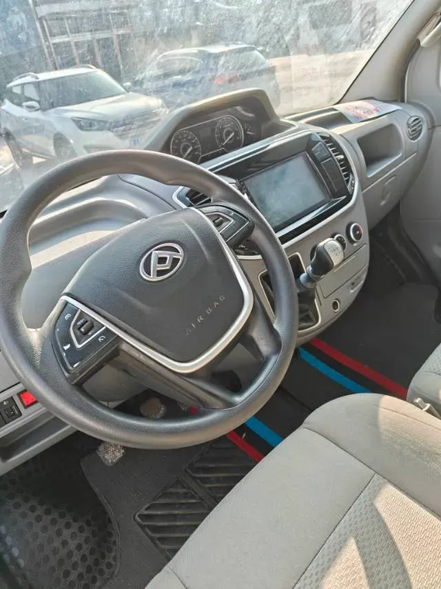 2021 MAXUS XinTu V80 2.0T 127HP L4 6MT,autocango,china used car exporter,china ev exporter,chinese used car exporter,chinese used ev exporter