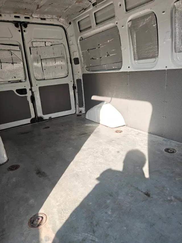 2021 MAXUS XinTu V80 2.0T 127HP L4 6MT,autocango,china used car exporter,china ev exporter,chinese used car exporter,chinese used ev exporter