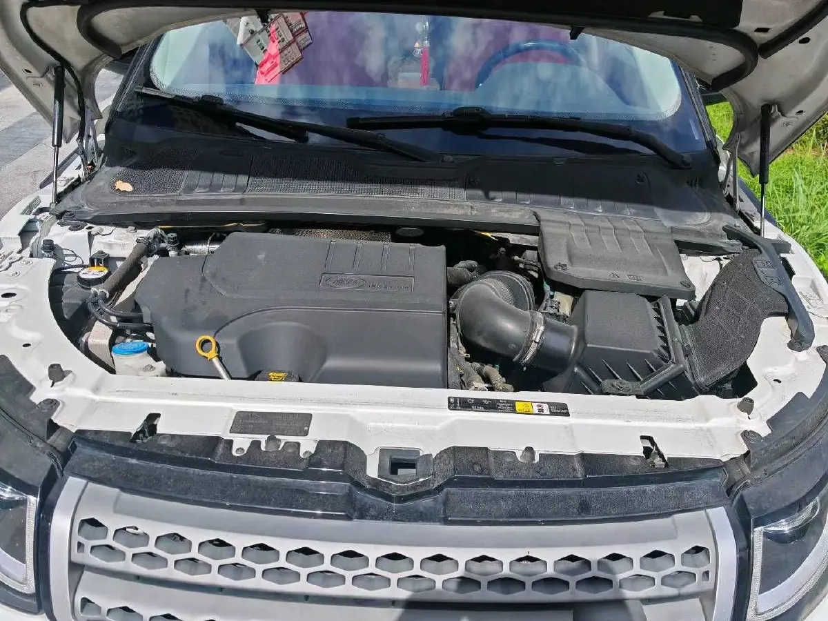 2018 Land Rover Range Rover Evoque 2.0T 241HP L4 9AT,autocango,china used car exporter,china ev exporter,chinese used car exporter,chinese used ev exporter