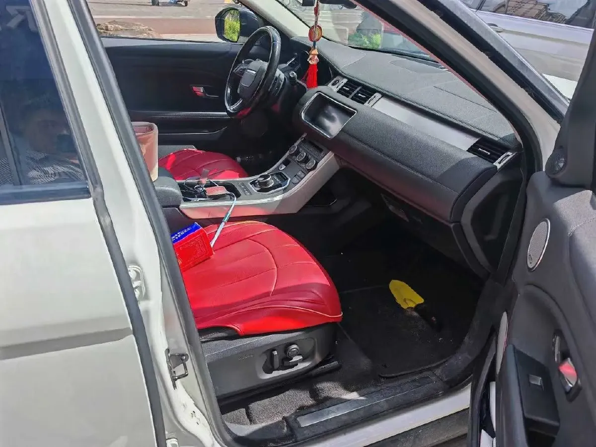 2018 Land Rover Range Rover Evoque 2.0T 241HP L4 9AT,autocango,china used car exporter,china ev exporter,chinese used car exporter,chinese used ev exporter