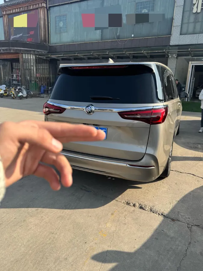 2023 Buick GL8 2.0T 237HP L4 9AT,autocango,china used car exporter,china ev exporter,chinese used car exporter,chinese used ev exporter