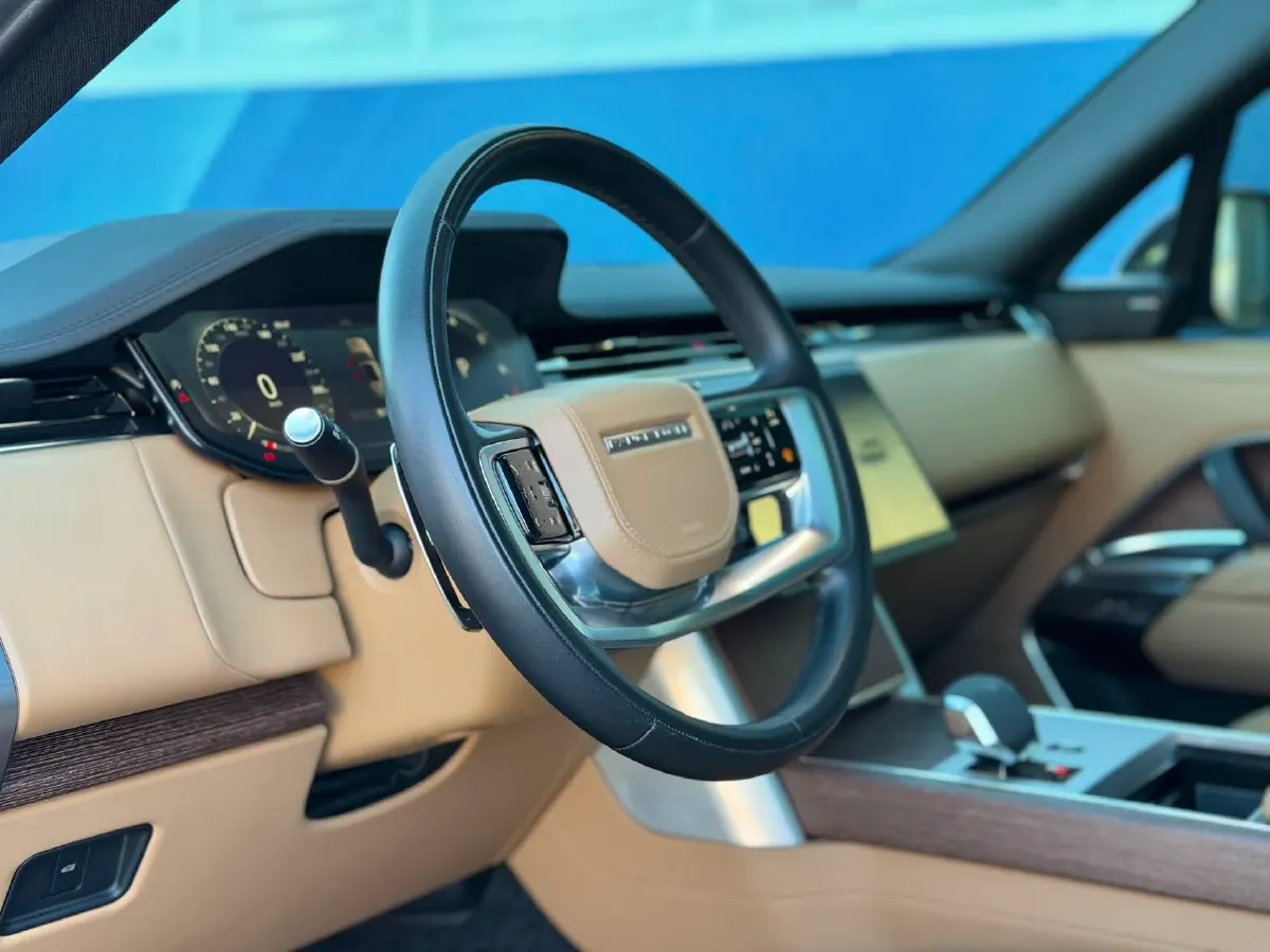 2024 Land Rover Range Rover 3.0T 400HP L6 8AT,autocango,china used car exporter,china ev exporter,chinese used car exporter,chinese used ev exporter