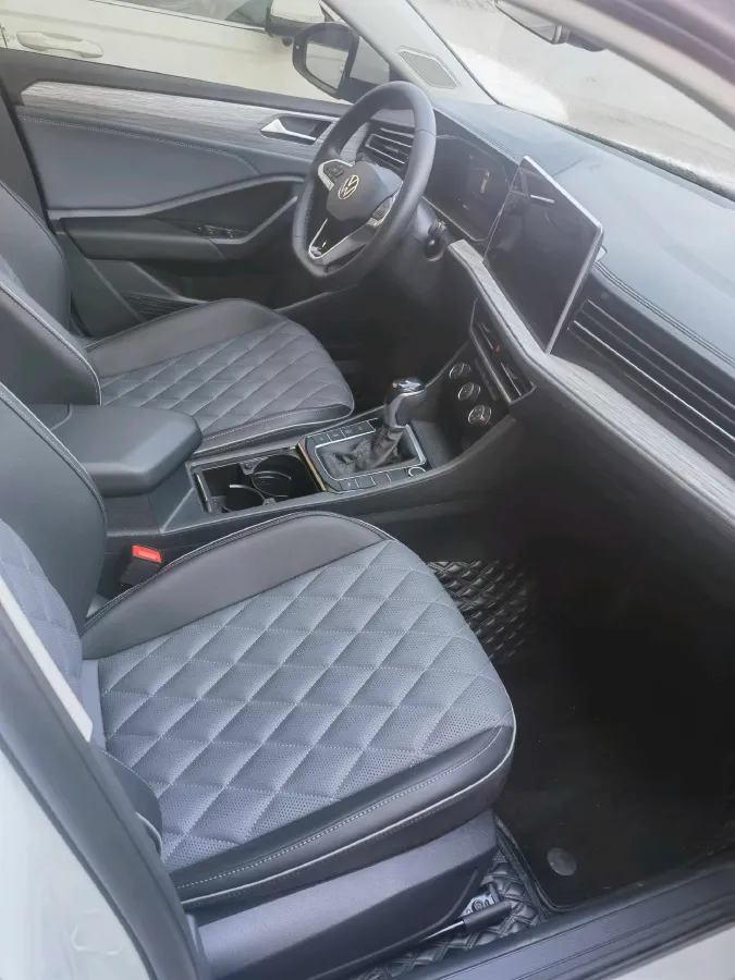 2025 Volkswagen Sagitar 1.5T 160HP L4 7DCT,autocango,china used car exporter,china ev exporter,chinese used car exporter,chinese used ev exporter