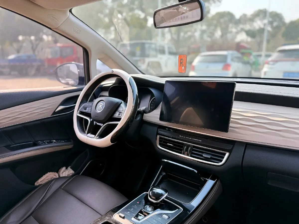 2022 Roewe RX5 MAX 2.0T 231HP L4 8AT,autocango,china used car exporter,china ev exporter,chinese used car exporter,chinese used ev exporter