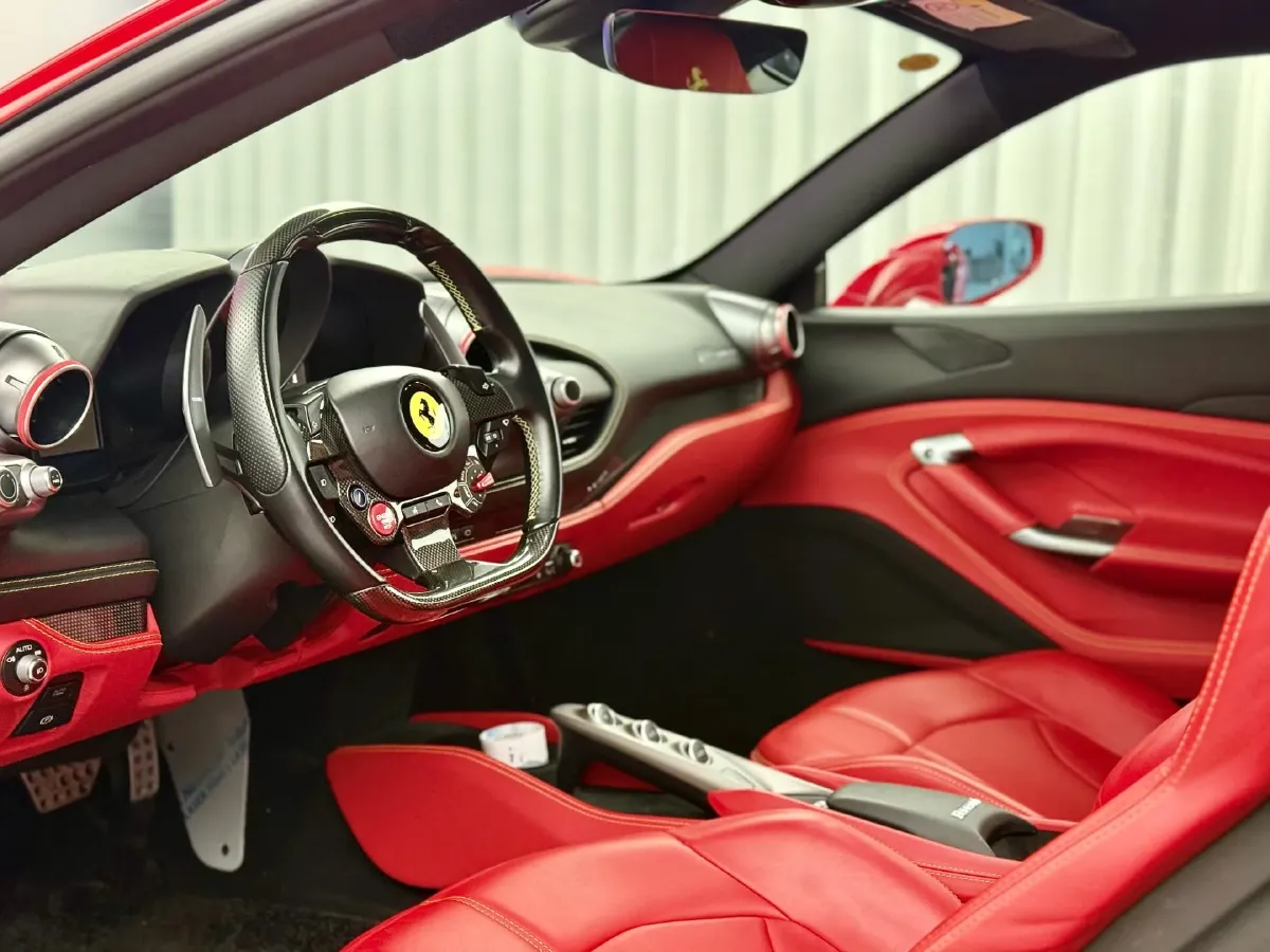 2019 Aston Martin DB11 5.2T 639HP V12 8AT,autocango,china used car exporter,china ev exporter,chinese used car exporter,chinese used ev exporter