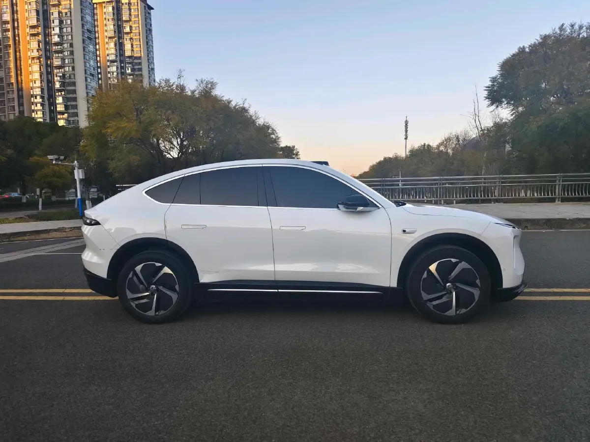2023 NIO EC6 BEV 75KWH,autocango,china used car exporter,china ev exporter,chinese used car exporter,chinese used ev exporter