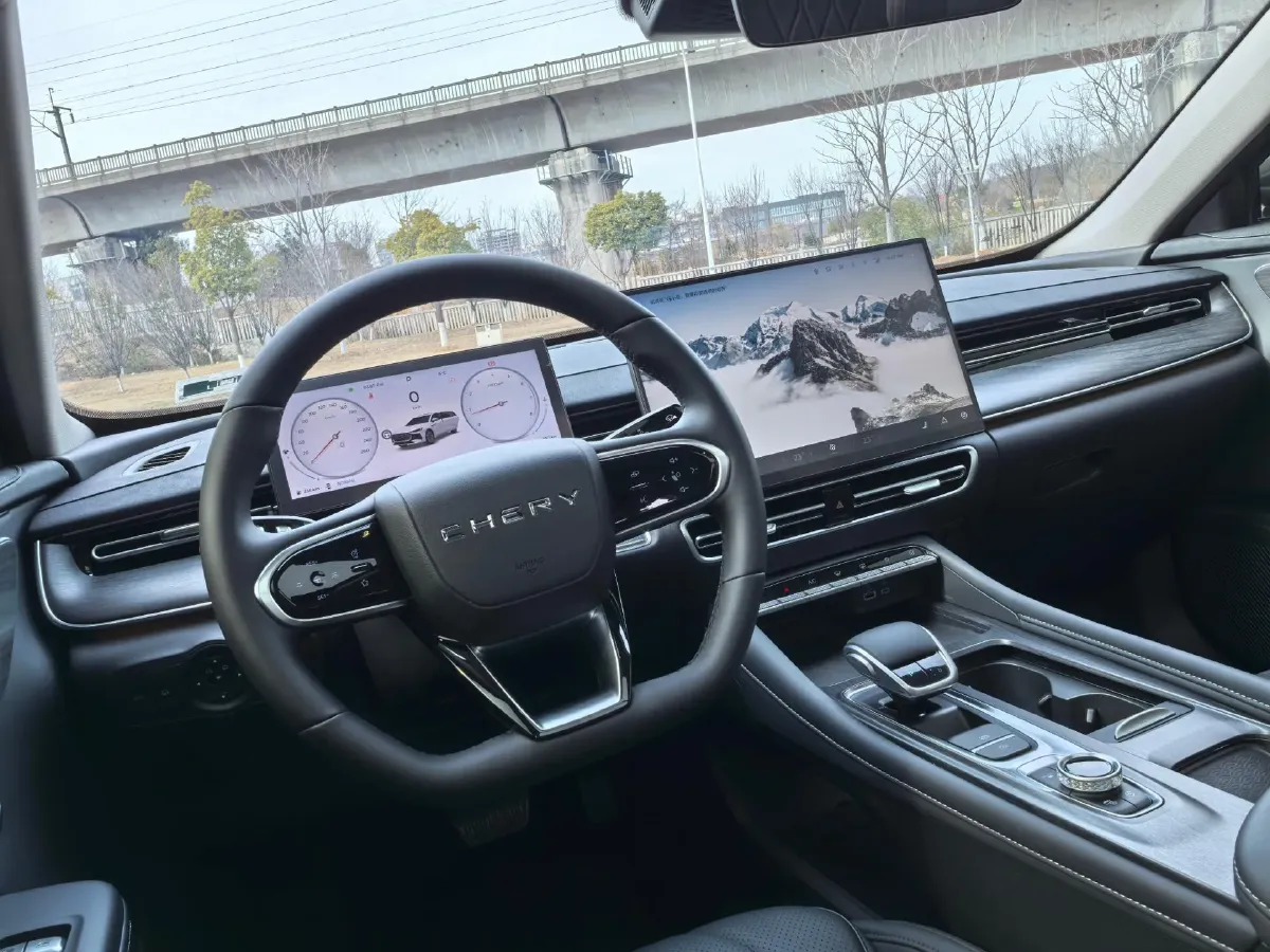 2025 Ruichi Auto RuiChi C5 REEV,autocango,china used car exporter,china ev exporter,chinese used car exporter,chinese used ev exporter