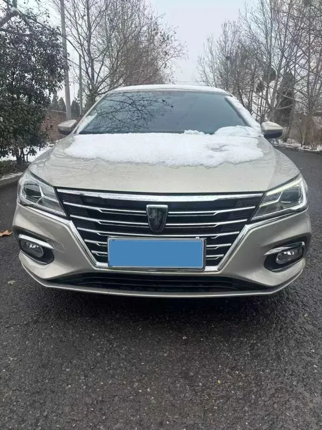 2019 Roewe i5 1.5L 120HP L4 5MT,autocango,china used car exporter,china ev exporter,chinese used car exporter,chinese used ev exporter