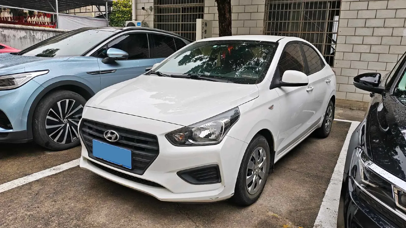 2017 Hyundai Reina 1.4L 95HP L4 5MT,autocango,china used car exporter,china ev exporter,chinese used car exporter,chinese used ev exporter