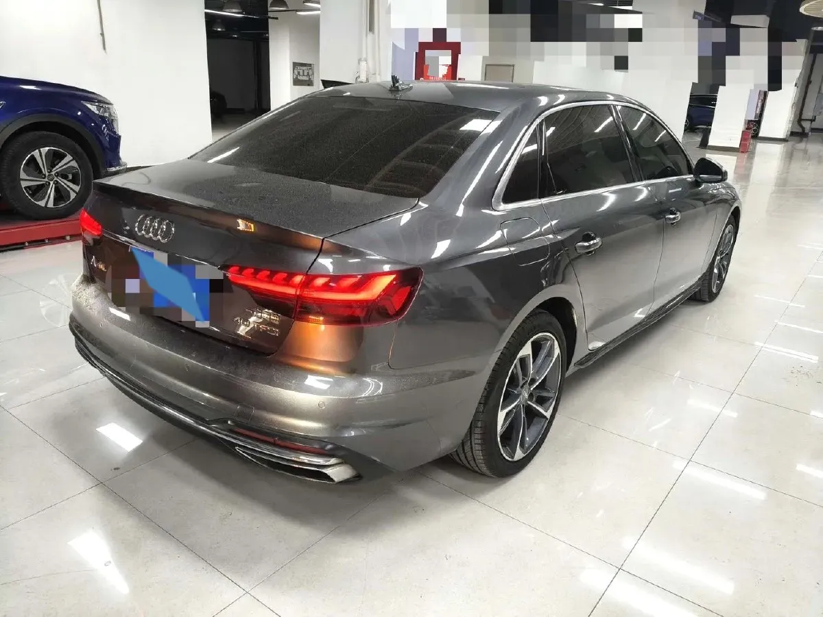 2020 Audi A4L 2.0T 190HP L4 7DCT,autocango,china used car exporter,china ev exporter,chinese used car exporter,chinese used ev exporter
