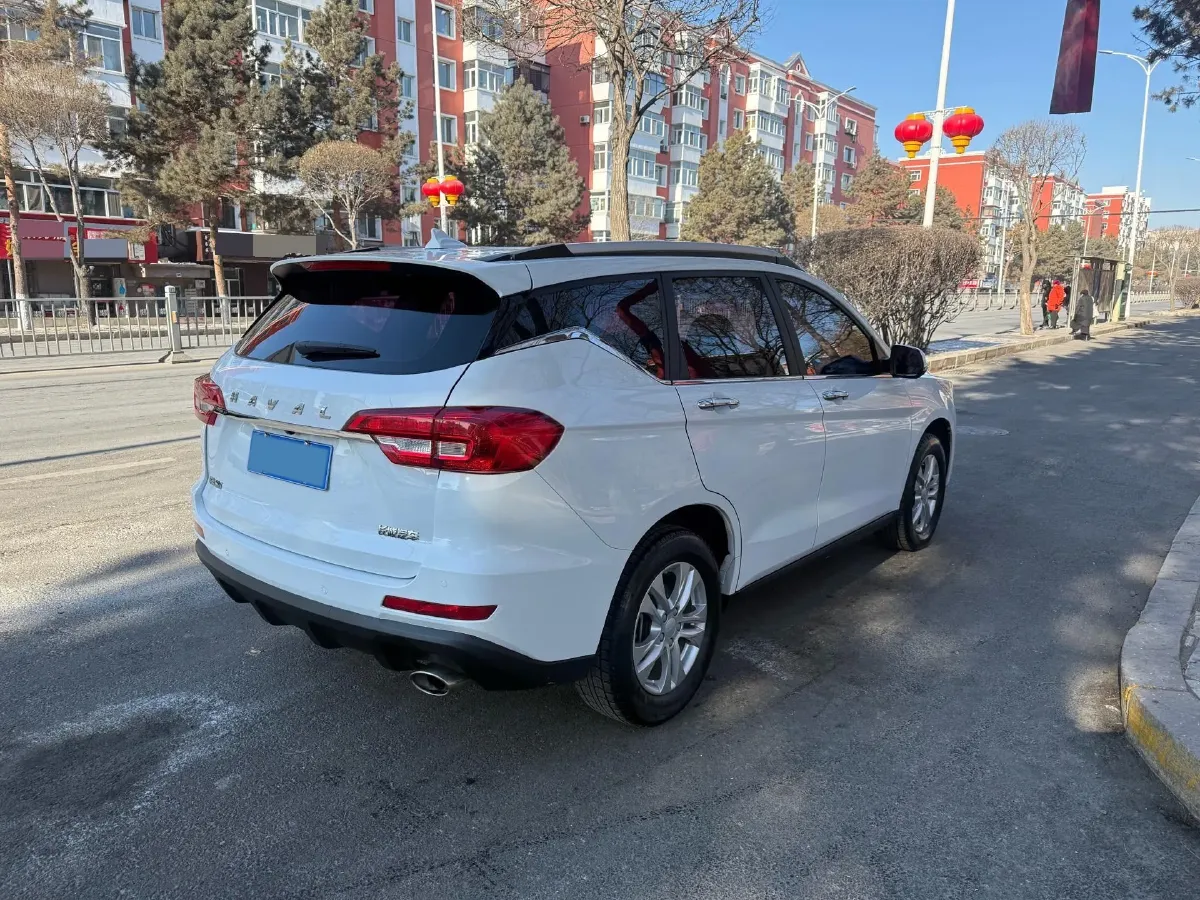 2019 Haval M6 1.5T 150HP L4 7DCT,autocango,china used car exporter,china ev exporter,chinese used car exporter,chinese used ev exporter